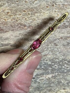 Victorian Long Bar Brooch/Pin With Hot Pink Glass Stones